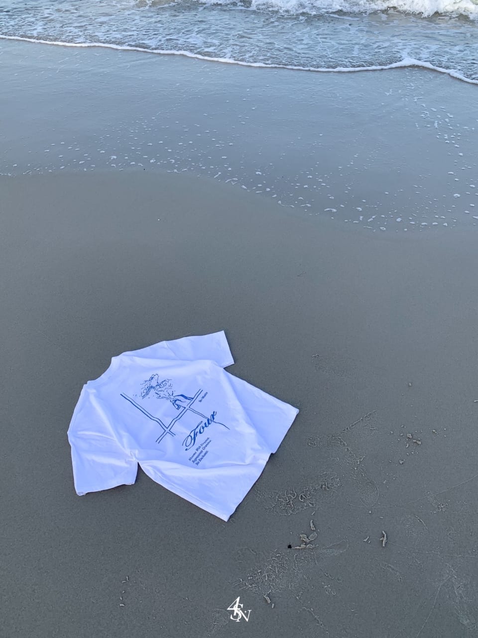 4SN Roses Front Print Tee